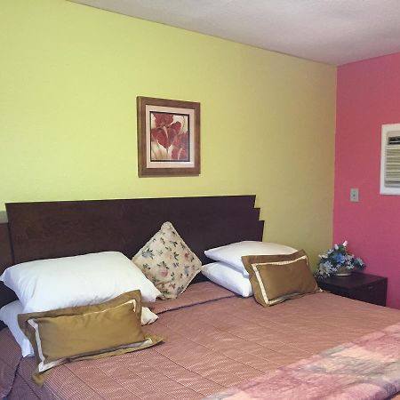 Destiny Inn Pleasantville Exterior foto